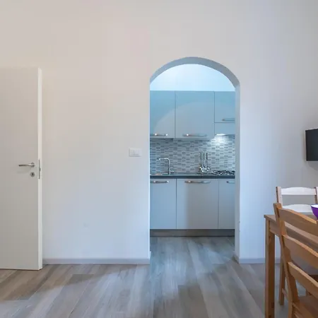 Apartamento Fiera 4 *