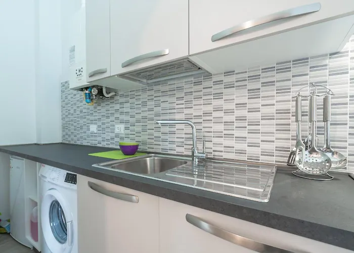 Apartament Fiera 4 *